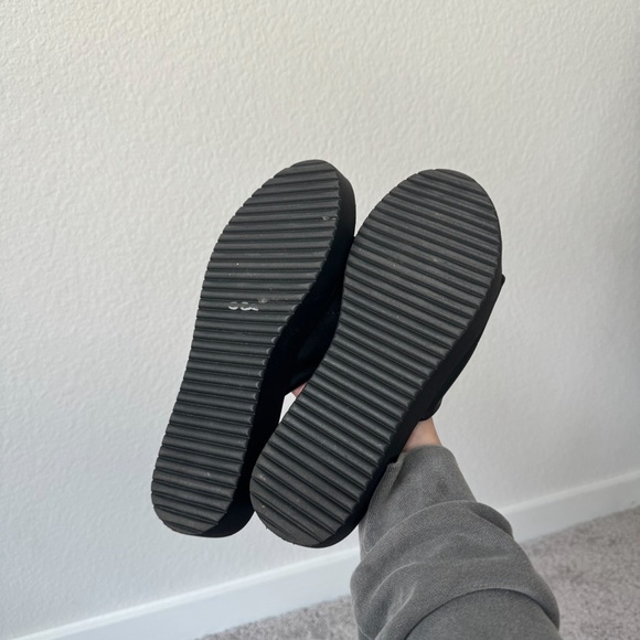 Dolce Vita black leather slides - Picture 7 of 7